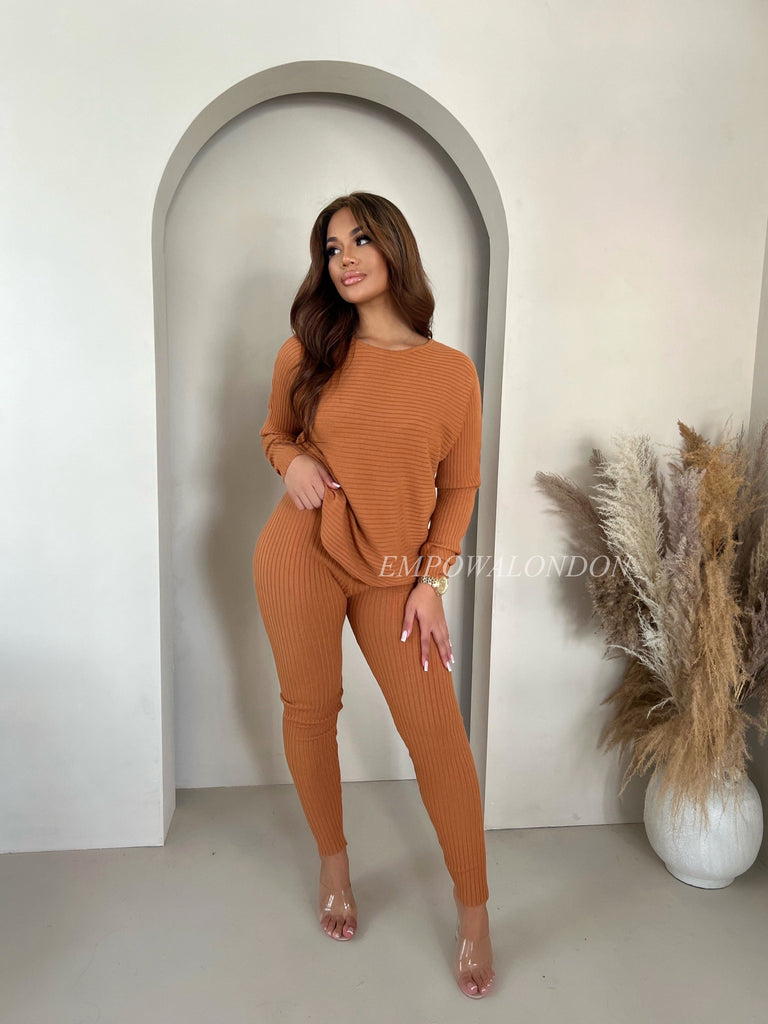 DIANA RIBBED LOUNGE SET (7971750969574)